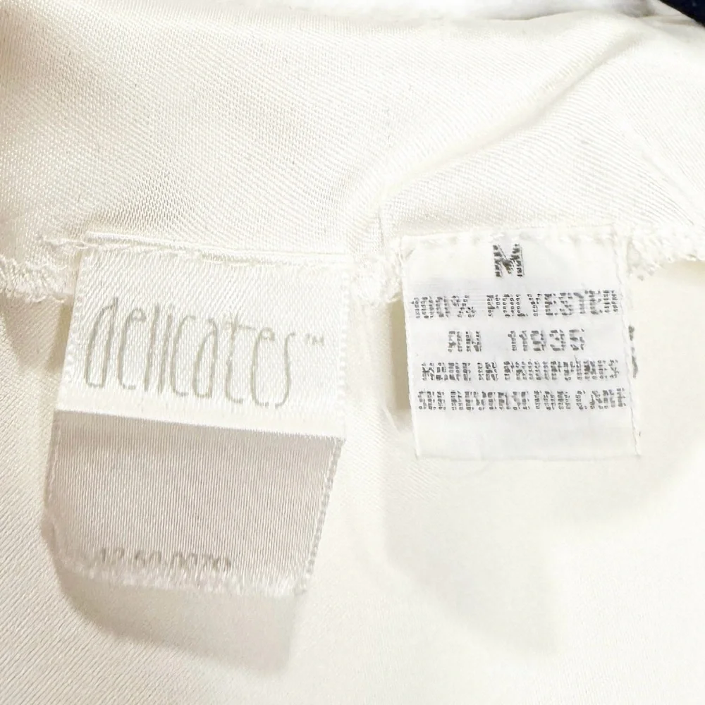 Delicates Cream Chemise and Robe Set - Picture 16 of 16